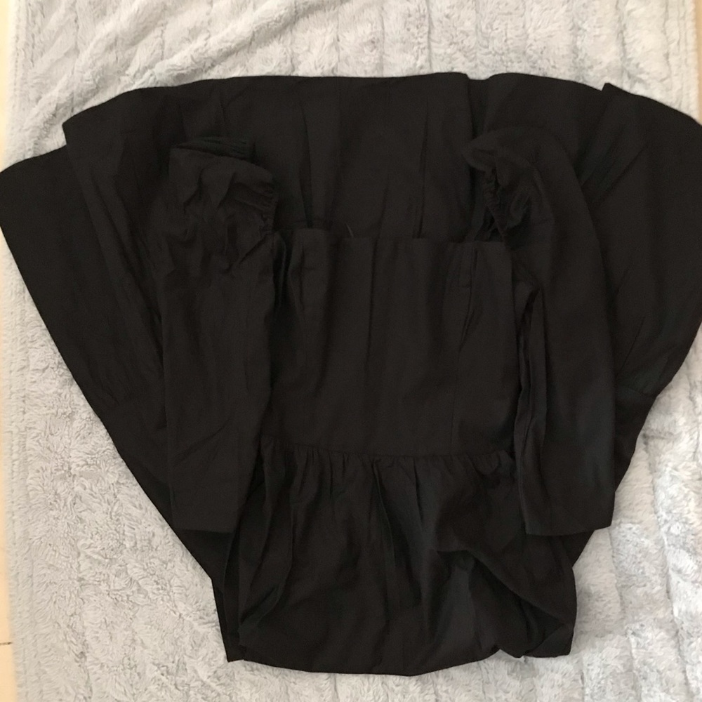 “Sale” Reformation Cyprus Dress in Black - Picture 4 of 5